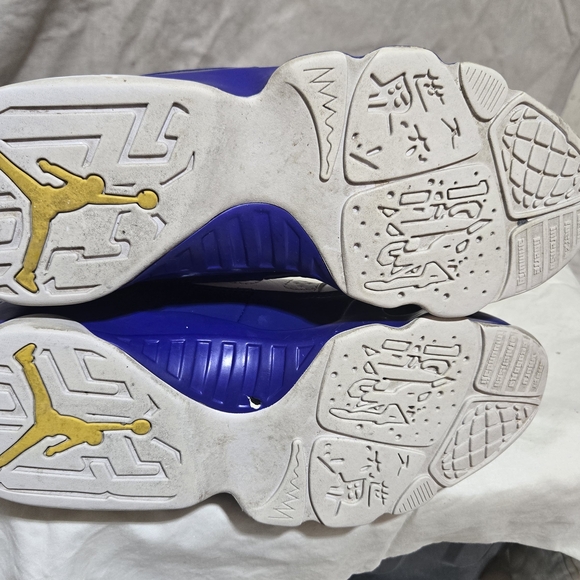 Air Jordan 9 Retro “Kobe” White / Royal Blue – Men’s US 9